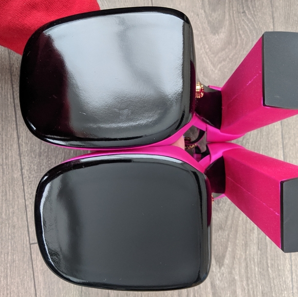 VERSACE MEDUSA AEVITAS PLATFORM PUMPS - Picture 9 of 14